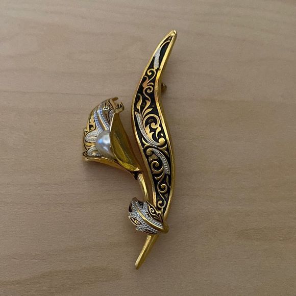 VTG Jewelry - ⏰BUY NOW FIRM Vintage Jewelry Gold Orchid Flower Brooch
